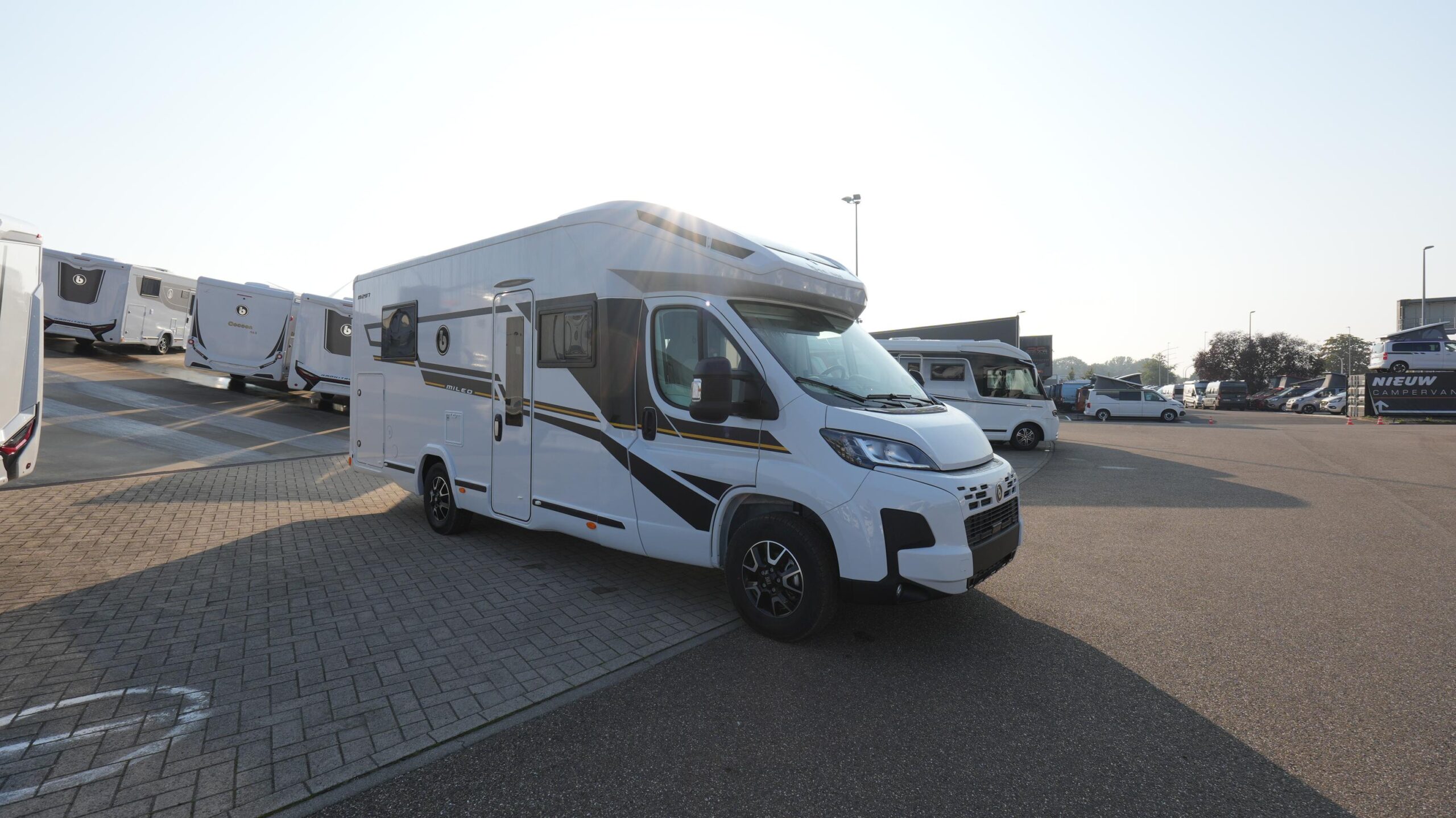 Benimar Mileo 297 Northautokapp