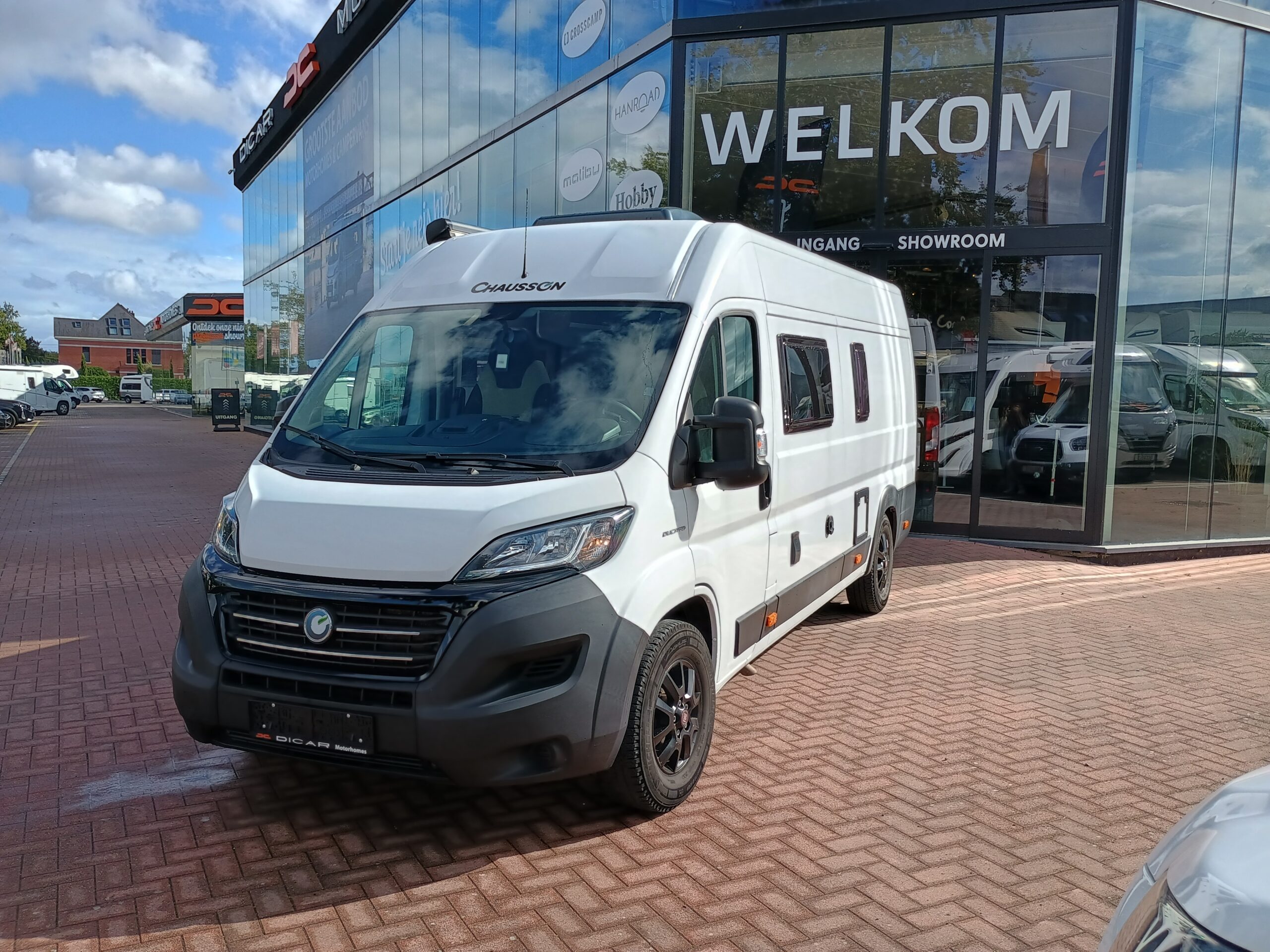 Chausson V697